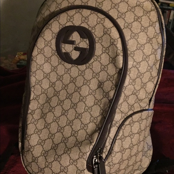 Gucci GG supreme interlocking G backpack - Picture 8 of 8